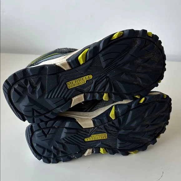 Merrell Kids' Black and Yellow Sneakers Size 2.5 - Picture 7 of 7